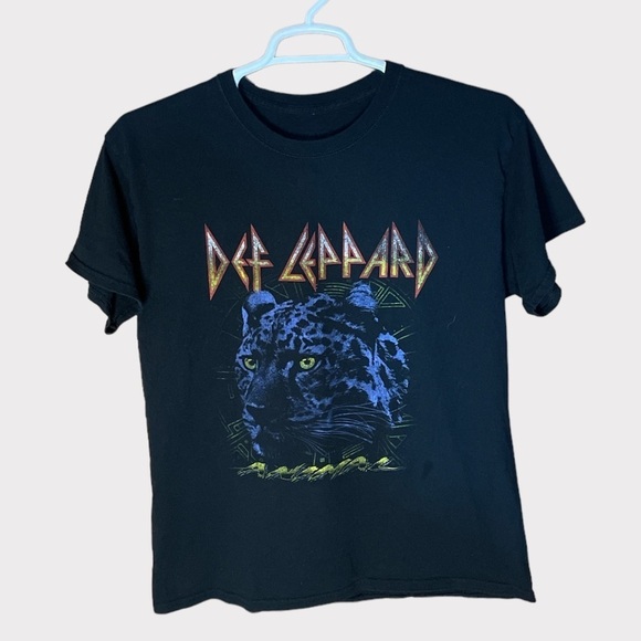 Def Leppard Band T-shirt Mens Large Animal Album Classic Rock Music Grunge 80s - Picture 1 of 6